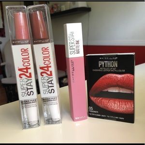Maybelline Lip BUNDLE .